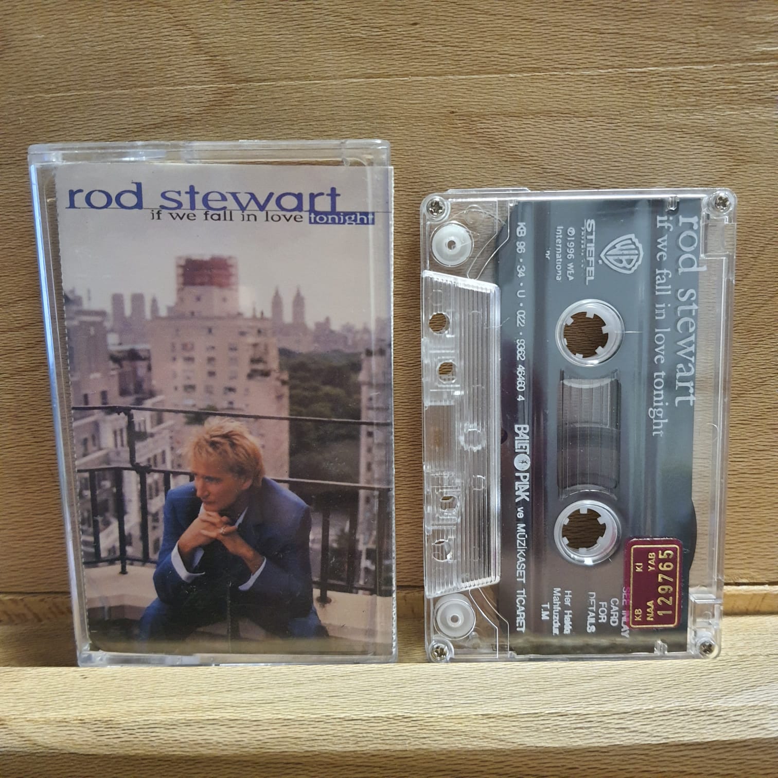 Rod Stewart – If We Fall In Love Tonight - Kaset