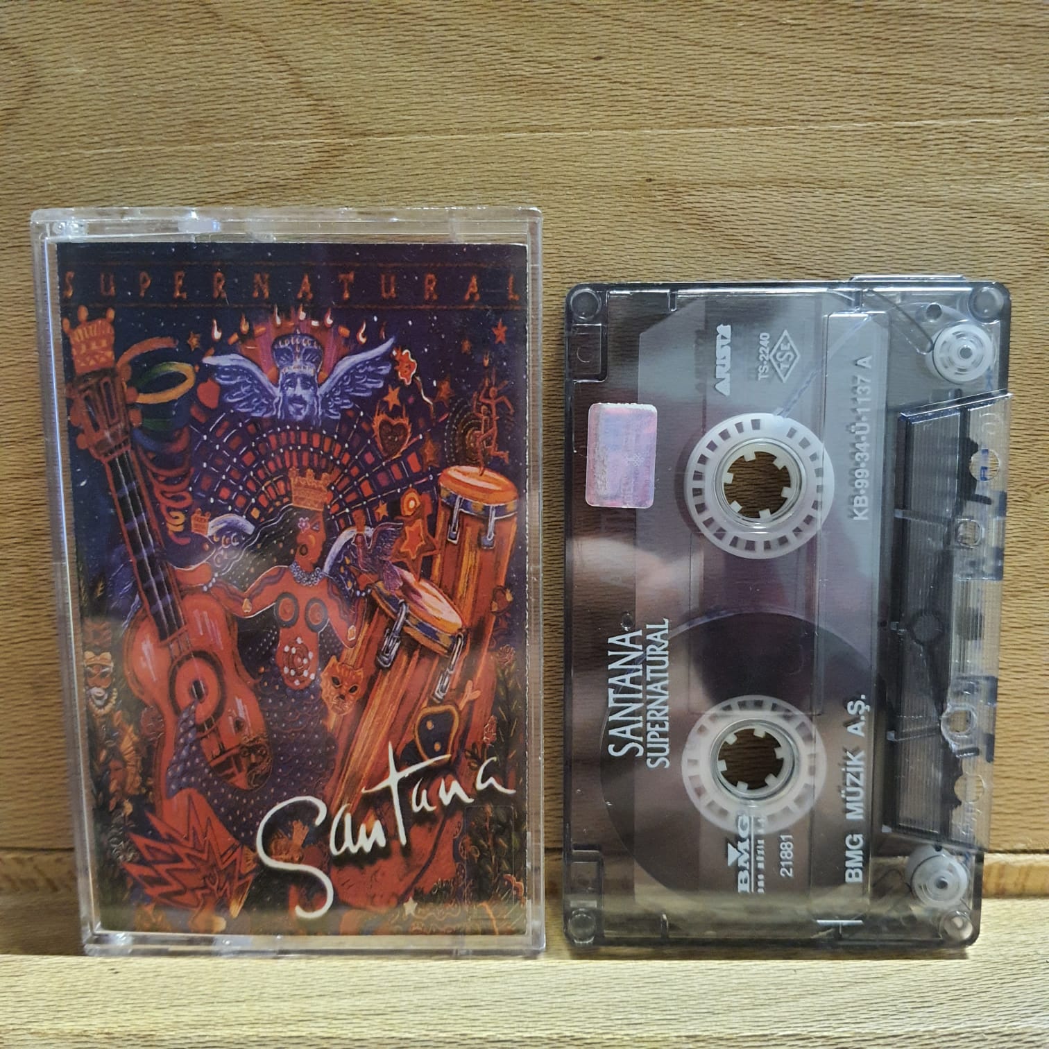 Santana - Supernatural - Kaset